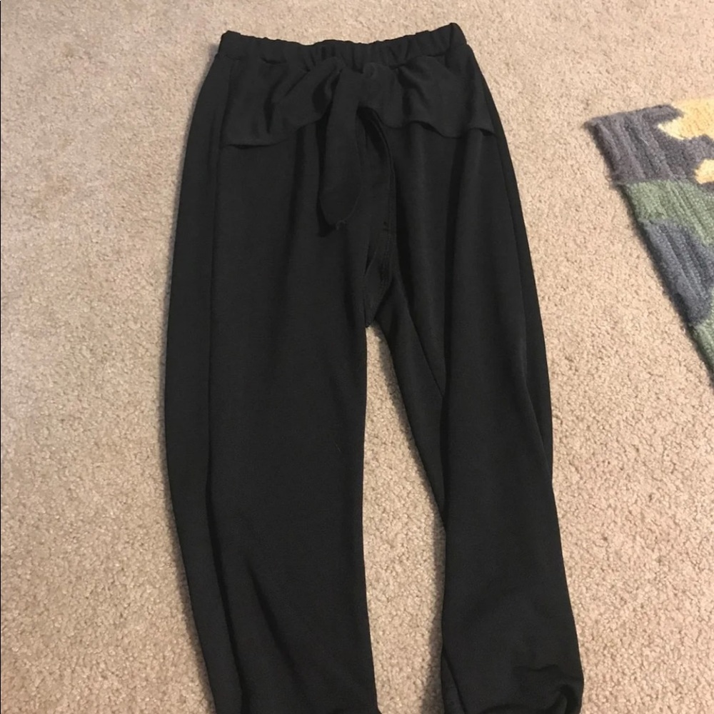 Girls black pants size 7/8
